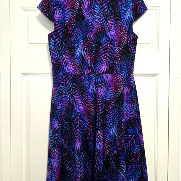 London Times Midi Dress - Picture 4 of 5